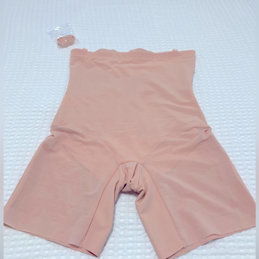 Honeylove Superpower Short in Rose Tan, Size 1X